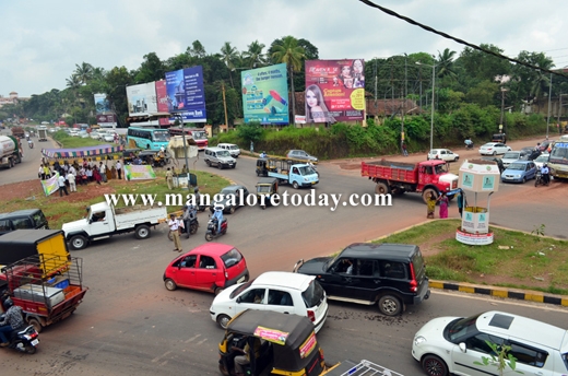 nanthur protest13oct3 3